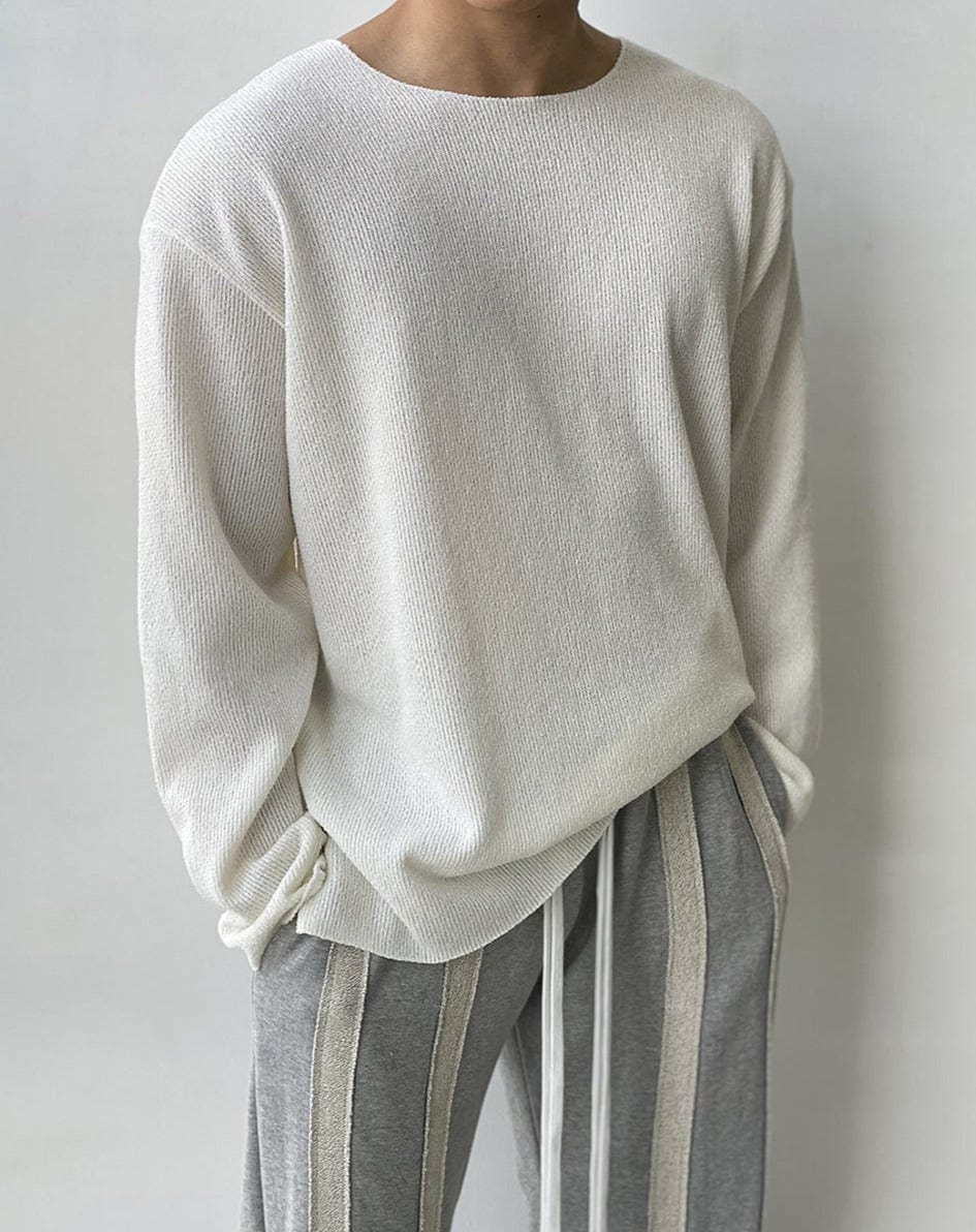 Loose-Fit  LONG SLEEVE